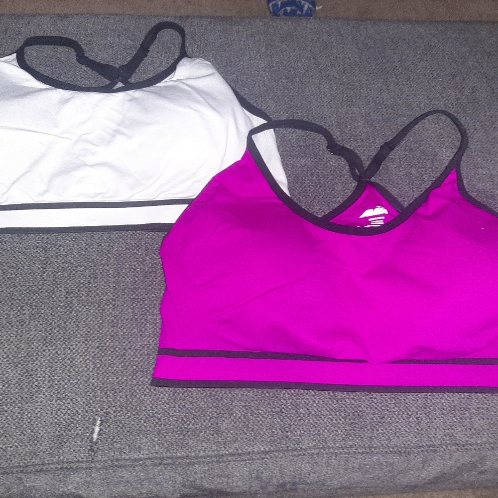 Avia sports bra (low impact)